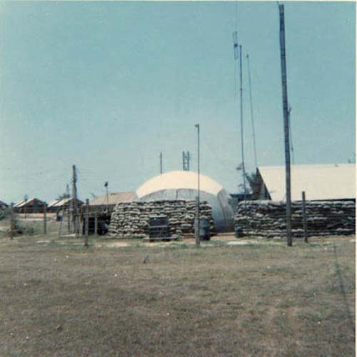 1967_12_Chu_Lai_compound_Krueger02
