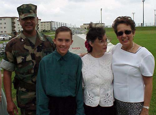 1998_00_Truitt_RickChrisJoshLinda