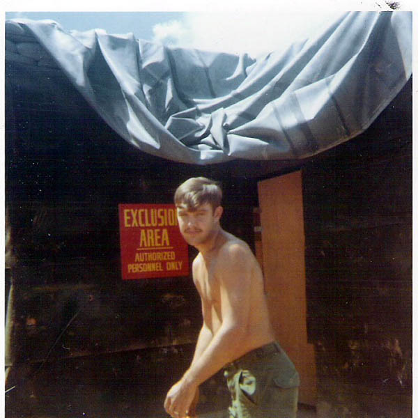 1968_09_LZ_Stud_RGreene01