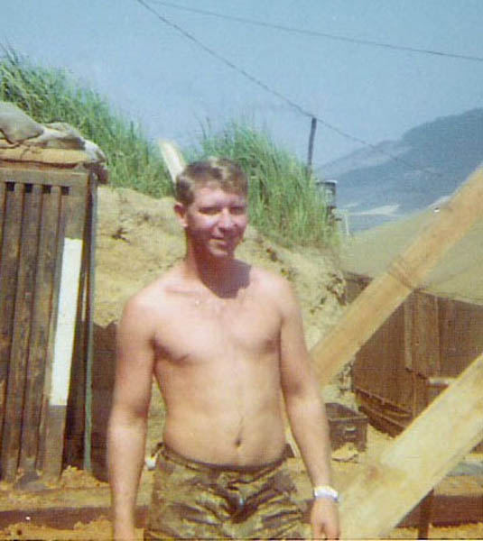 1968_11_LZ_Stud_RGreene08
