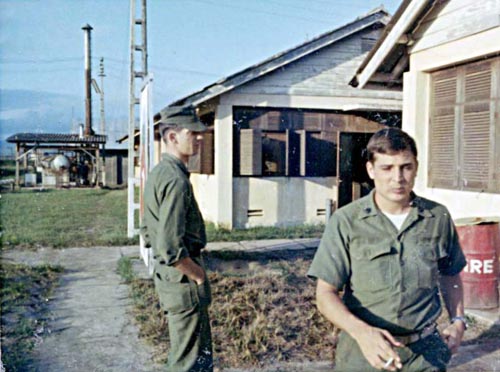 1968_00_Tom_Hannahs_Phi_Bai_Barracks