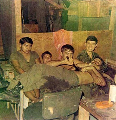 1970_00_Vince_Amos_vn2