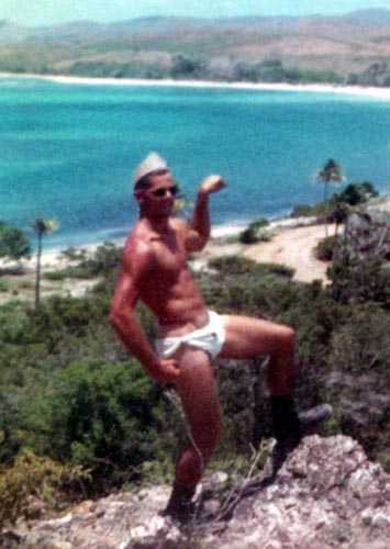 1968_07_puerto_rico_viegas_beefcake