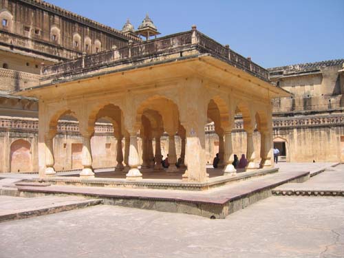 India_Golden_75