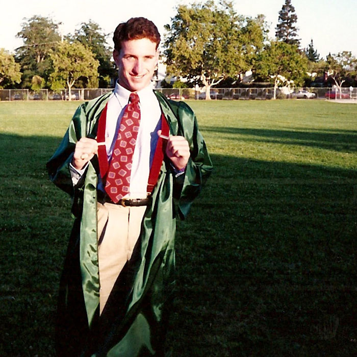 199006
